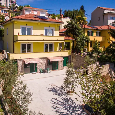 Vero-2 By Interhome Appartement Opatija