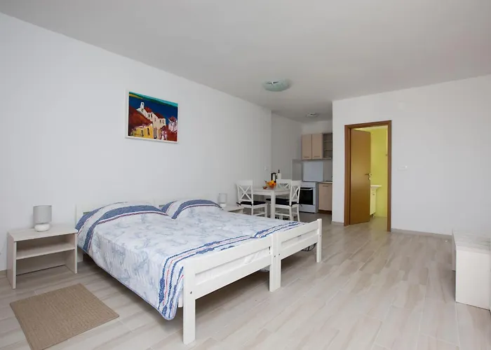 Vero-2 By Interhome Apartman *